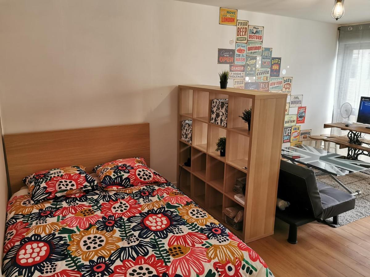 Charmant Studio + Parking Lejlighed Orléans Eksteriør billede